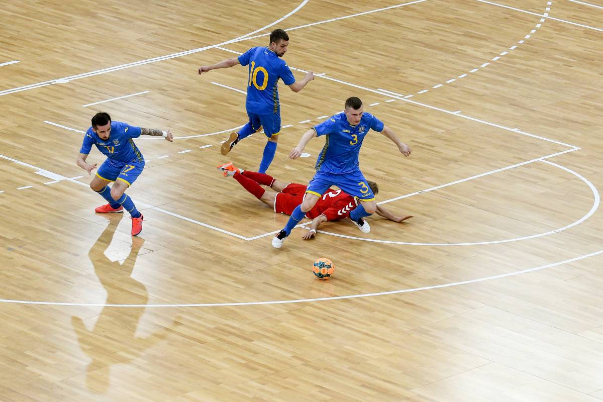 Голландия (мини-футбол) - Украина (мини-футбол): прогноз и ставка на матч Евро-2022